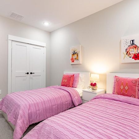 3 Bedroom And 3 Bath We Have Power And Internet Houston Exterior photo